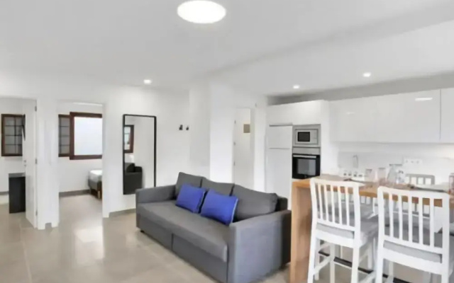 Nice Apartment With Terrace in Candelaria