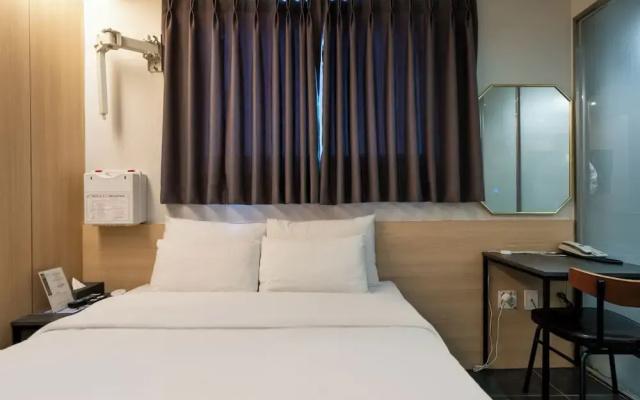 M&Lucky Hotel