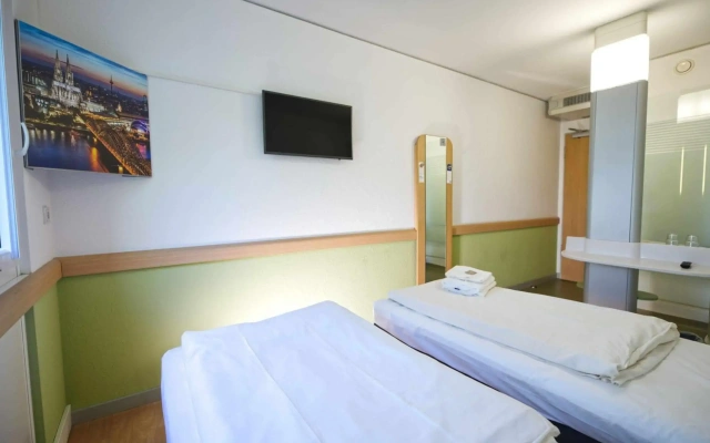 Отель Ibis Budget Koeln Messe