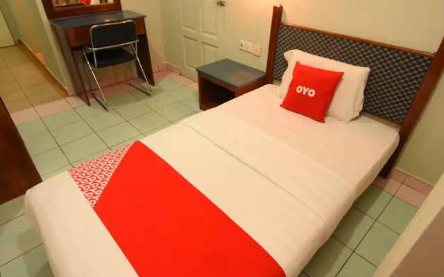 Highway Inn by OYO Rooms