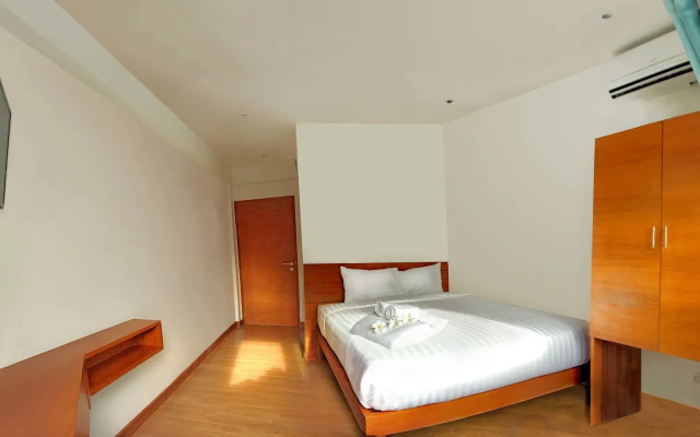 Maenam Bay Resort