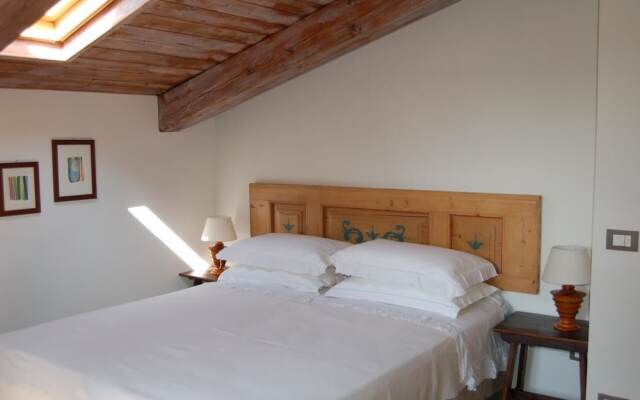 Отель Ca' Del Cardo Bed & Breakfast Стаффоло комната для гостей