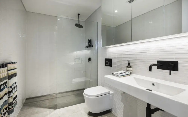 New 1 Bedroom Apt in the Heart of Surry Hills