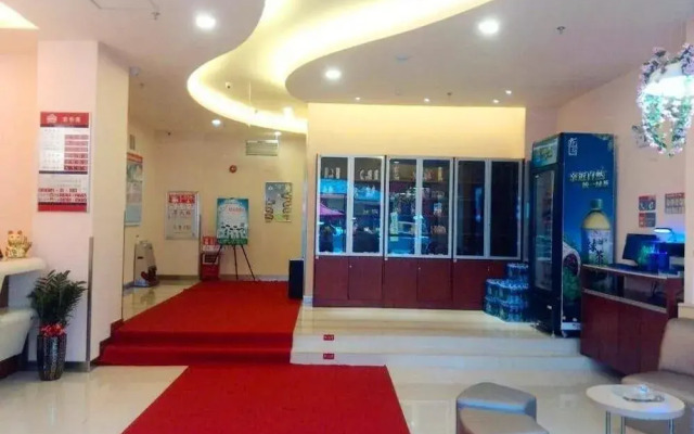 Jia Yi Hotel-Panyu Dashi Changlong Branch