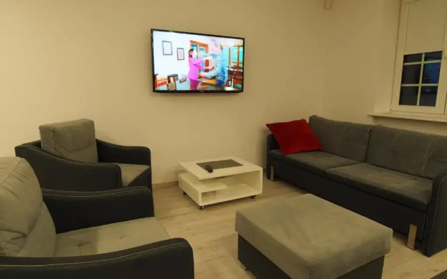 Grand-Tourist Center Point Apartments