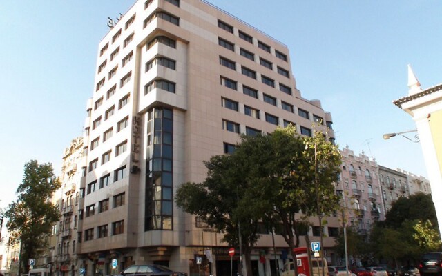 Hotel Real Parque вид на фасад