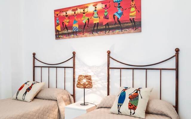 Апартаменты Apartment Travel Habitat Canovas вид на фасад