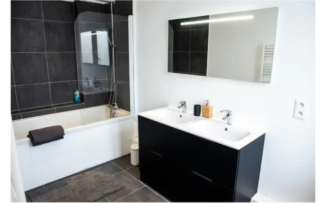 Grand appart 85m2 de standing, hyper centre/gare