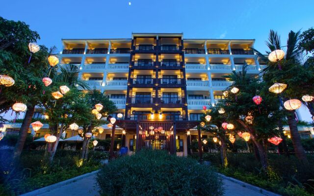 Little Beach Hoi An. A Boutique Hotel & Spa вид на фасад