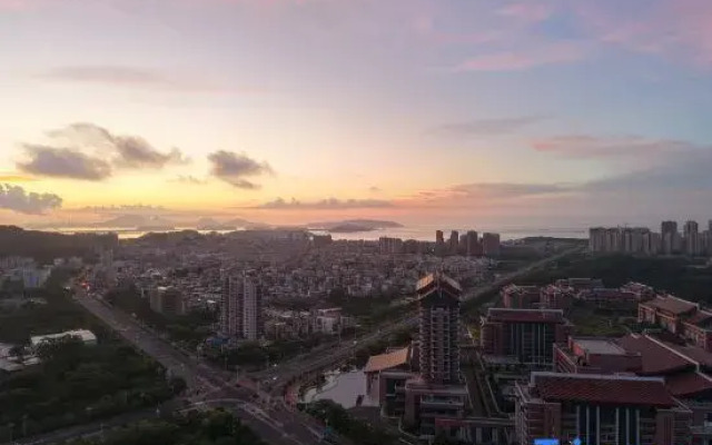 Zhangzhou Dongshan Lingbo Hotel