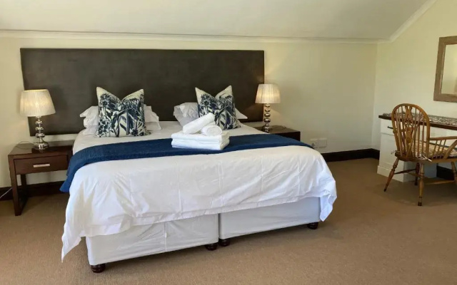 2 Rawdons Country Estate