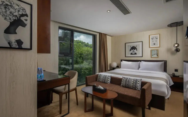 BBHOL Elegant Hotel