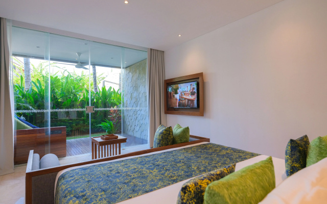Отель Candi Beach Resort and Spa