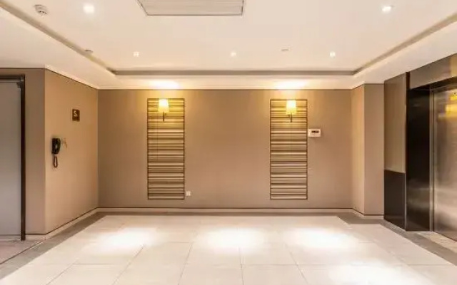 Homeinn Plus Hotel (Tai'an Dongyue Street Renault Wuyue Plaza)