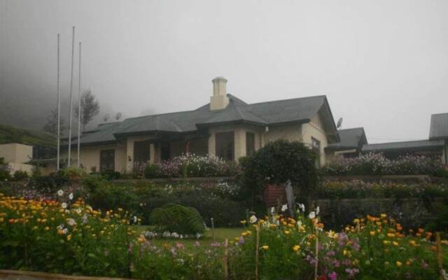 Tea Bush Hotel - Nuwara Eliya вид на фасад