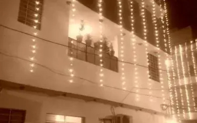 Om Palace Hotel