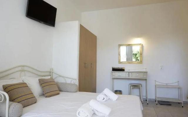 Casa Nostra Rooms & Studios