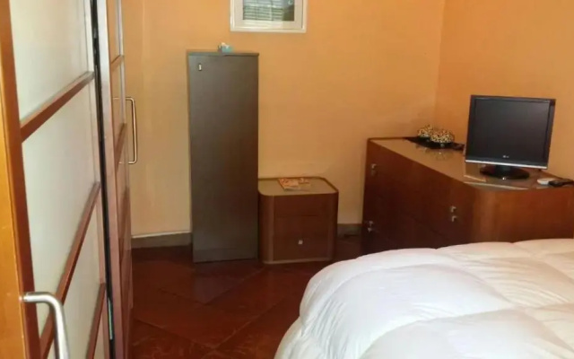 Carla's rooms