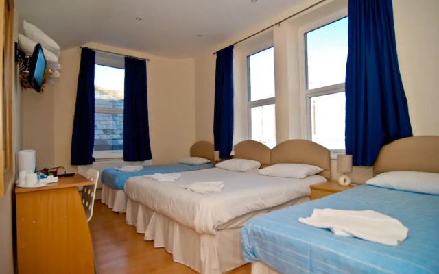 Hotel Aqua