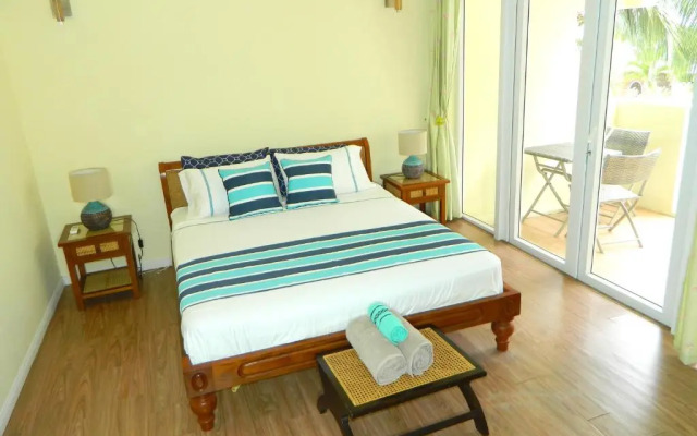 Ariel Beach Villa*