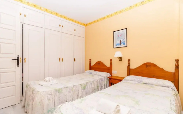 Apartamentos Río Marinas Canovas Nerja