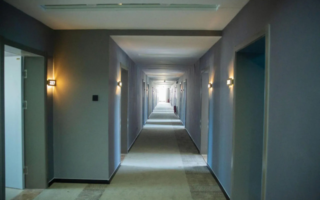 Home Inn Bobai Cloud (Haiyang Jinhailuo Plaza)