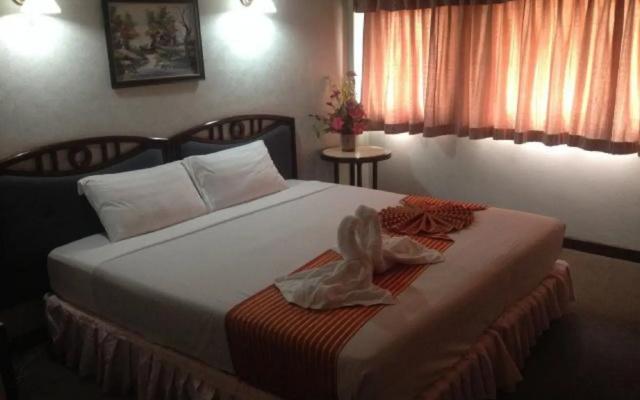 Amarin Nakorn Hotel