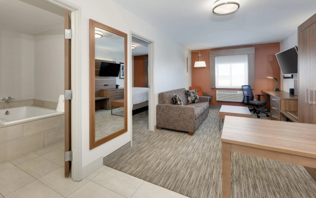 Holiday Inn Express Hotel & Suites Scottsbluff-Gering by IHG