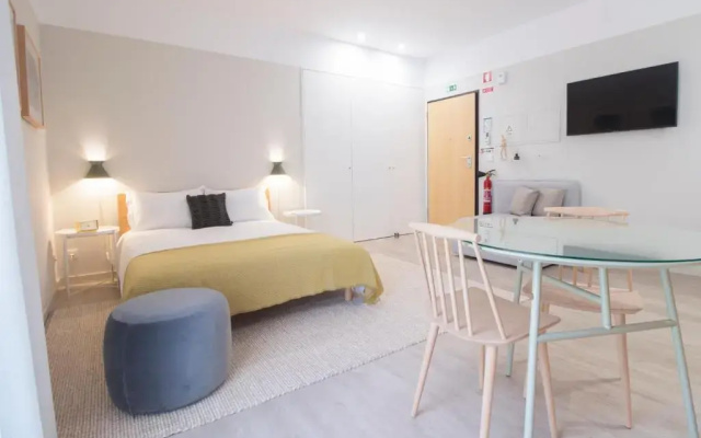Art Home Apartments I