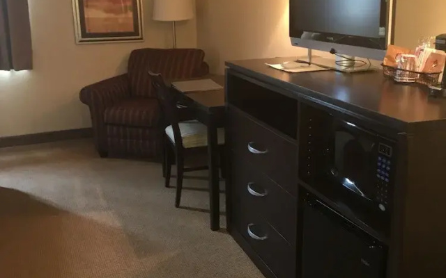 AmericInn Monmouth
