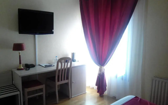 Hotel Etesia