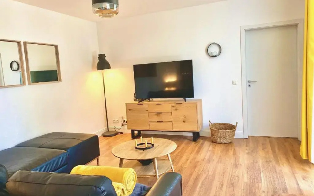 Grand Suite mit Terrasse & Parkplatz - ABC298