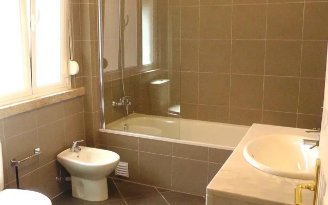 Lisbonera Guest House