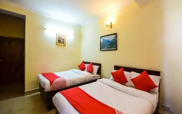 Anand Palace Hotel