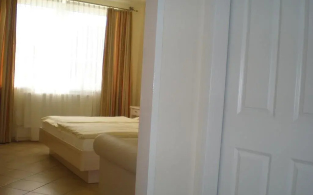 Haydn Hotel