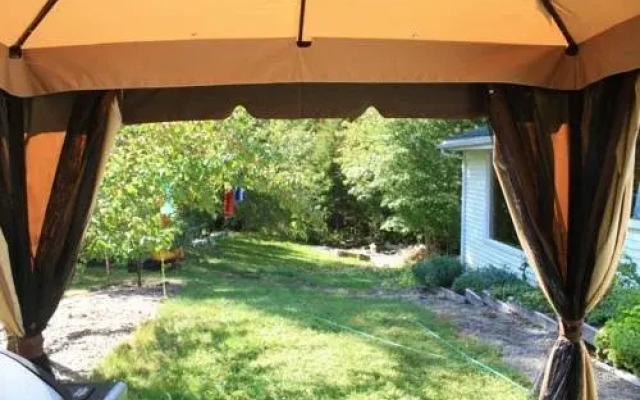 The Garden Bee Bed & Breakfast