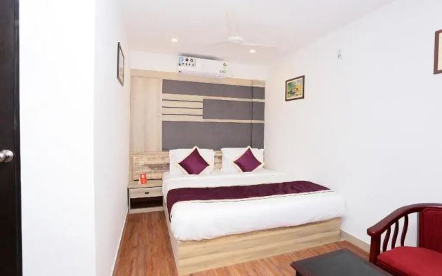 Oyo 22485 Tcs Suites