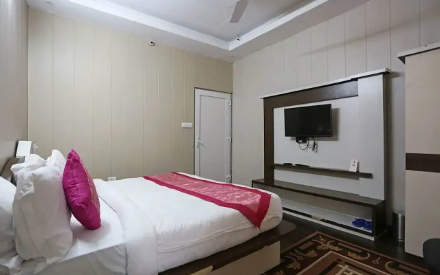 Hotel Vakratunda