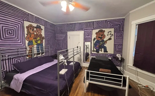 Cozy Bears Bunker's & Carpe Diem Spa