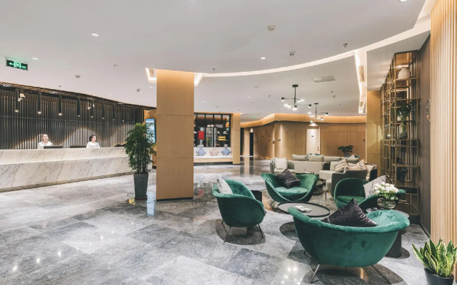 Atour Hotel Wuxi Dongting Boleshi