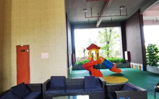 Xiangrui Hotel (Zhongshan Hospital of Traditional Chinese Medicine)