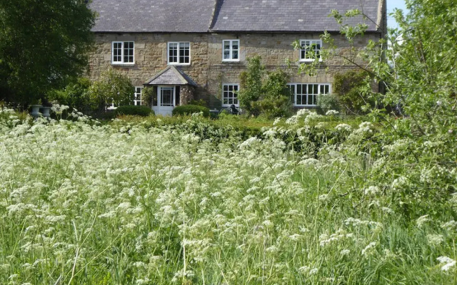 Pry House