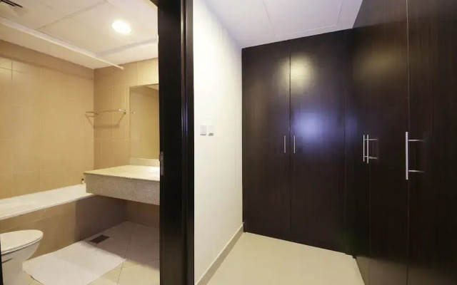Red Residence by Signature Holiday Home