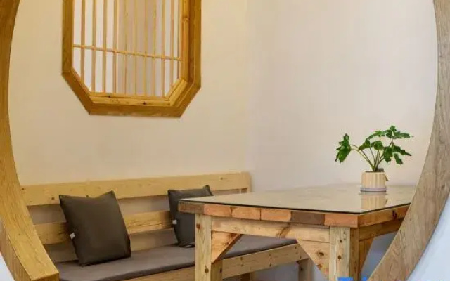 Muzi·Lanshan Homestay (Dongmen Gate of Xiaoqikong Scenic Area, Libo)