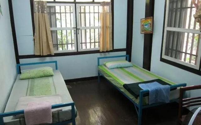 Chok Dee Guesthouse