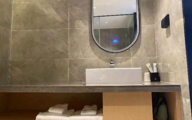 City Comfort Inn（Huizhou College Jinshan Lake）