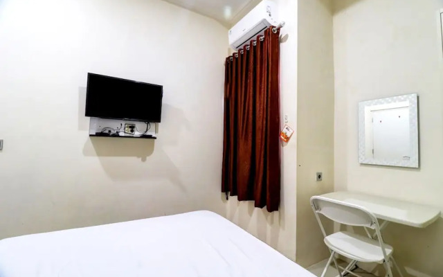 OYO Life 92707 D-akomiba Residence