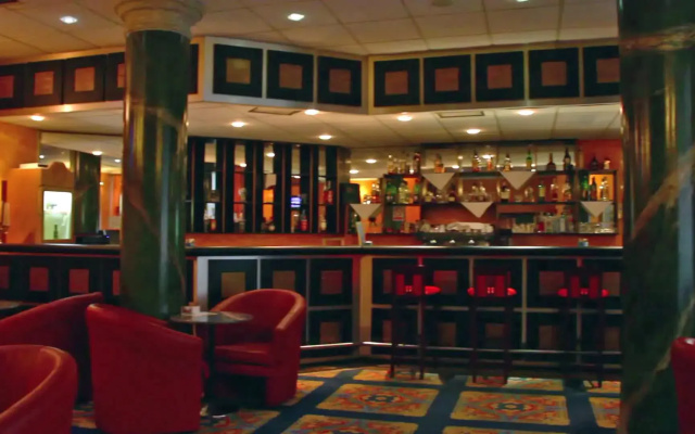 Hotel Holiday