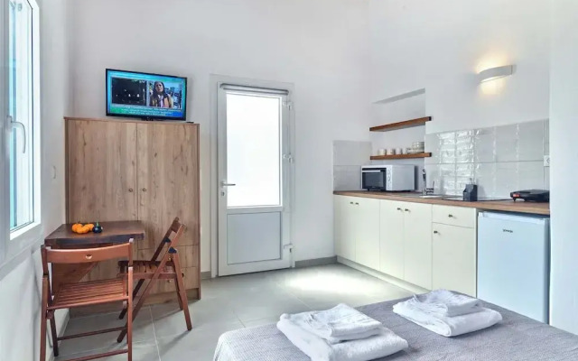 Lefkes Starlight Studio