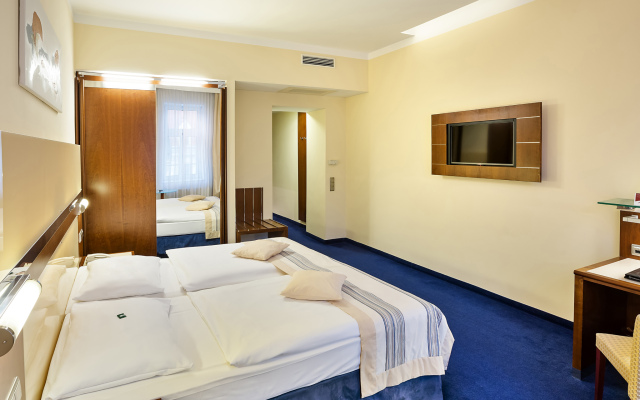 Austria Trend Hotel Europa Wien Вена комната для гостей